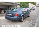 Volkswagen  Bora  1.6 Pasific 2004